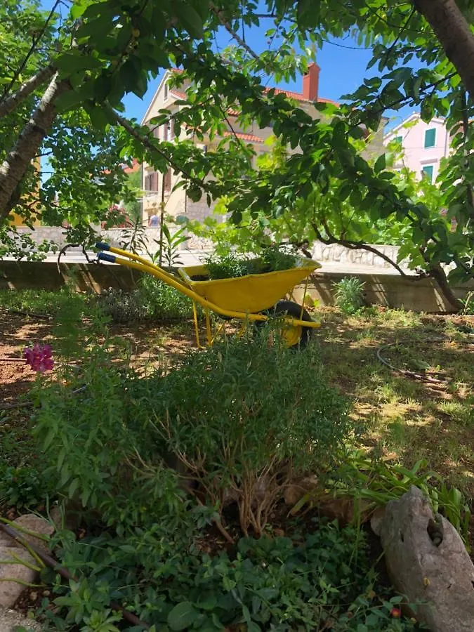 Apartments Ida Cres Croatia